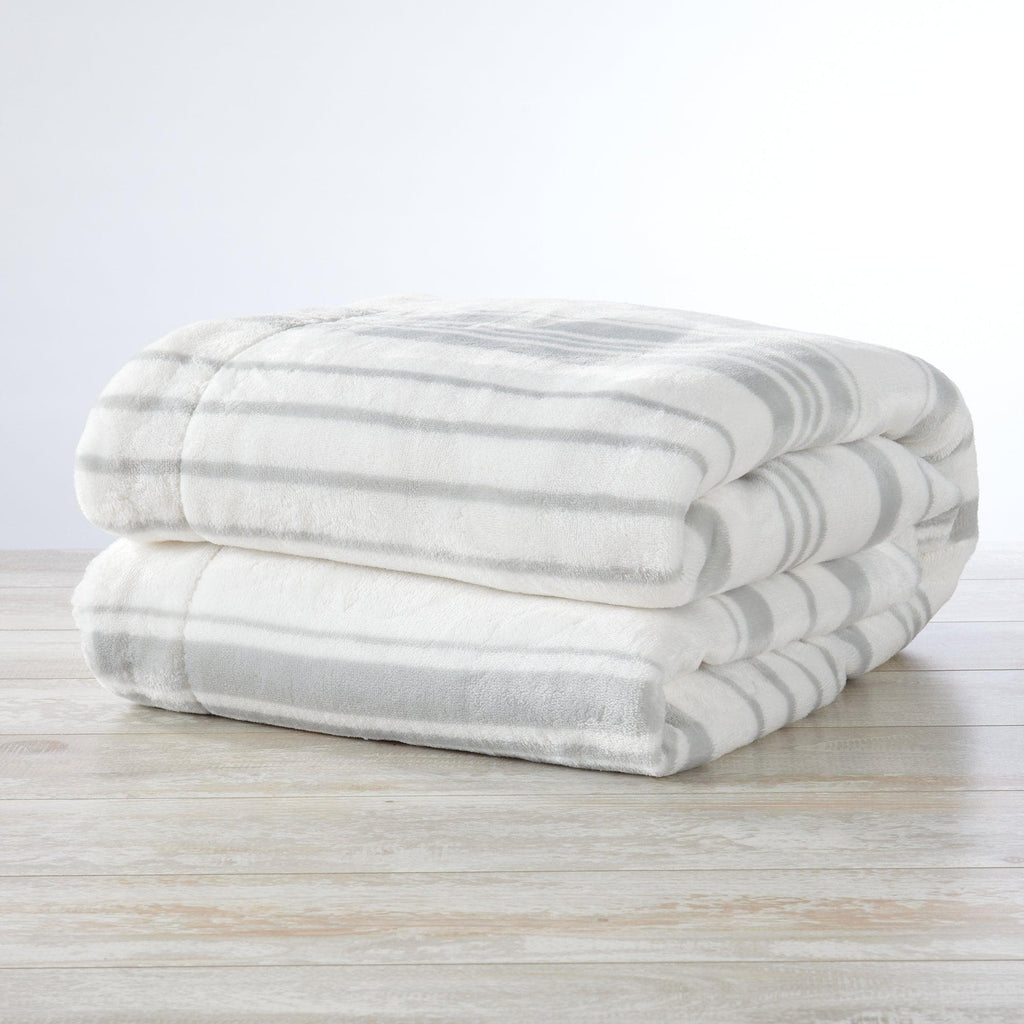 Velvet Plush Sherpa Luxury Bed Blanket - Kinsley Collection - Quarter Circle AK Boutique