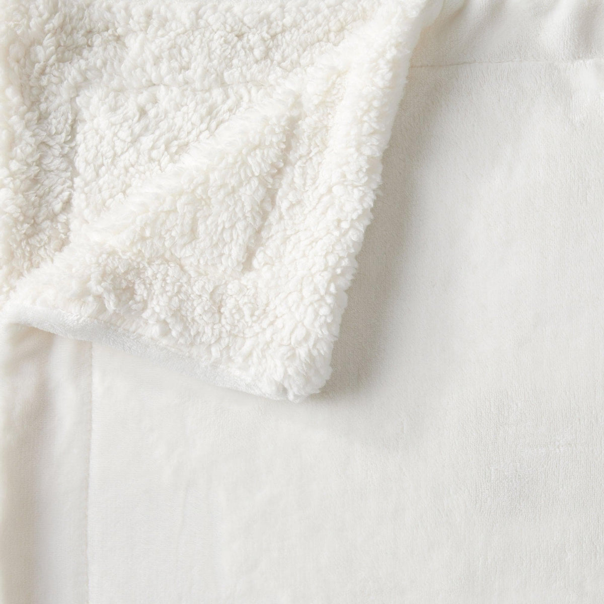 Velvet Plush Sherpa Luxury Bed Blanket - Kinsley Collection - Quarter Circle AK Boutique