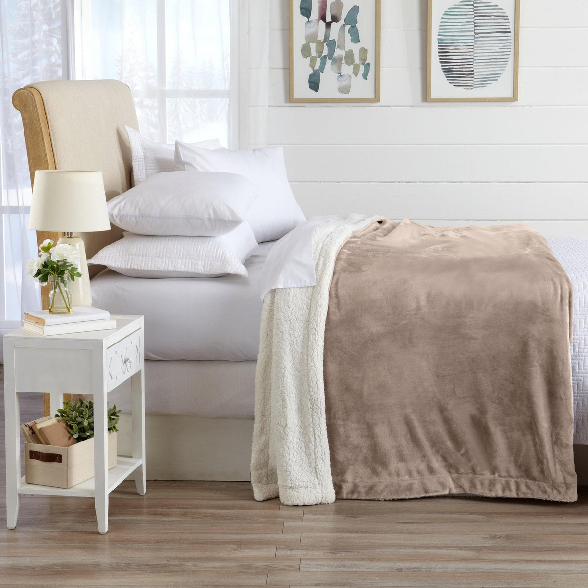 Velvet Plush Sherpa Luxury Bed Blanket - Kinsley Collection - Quarter Circle AK Boutique