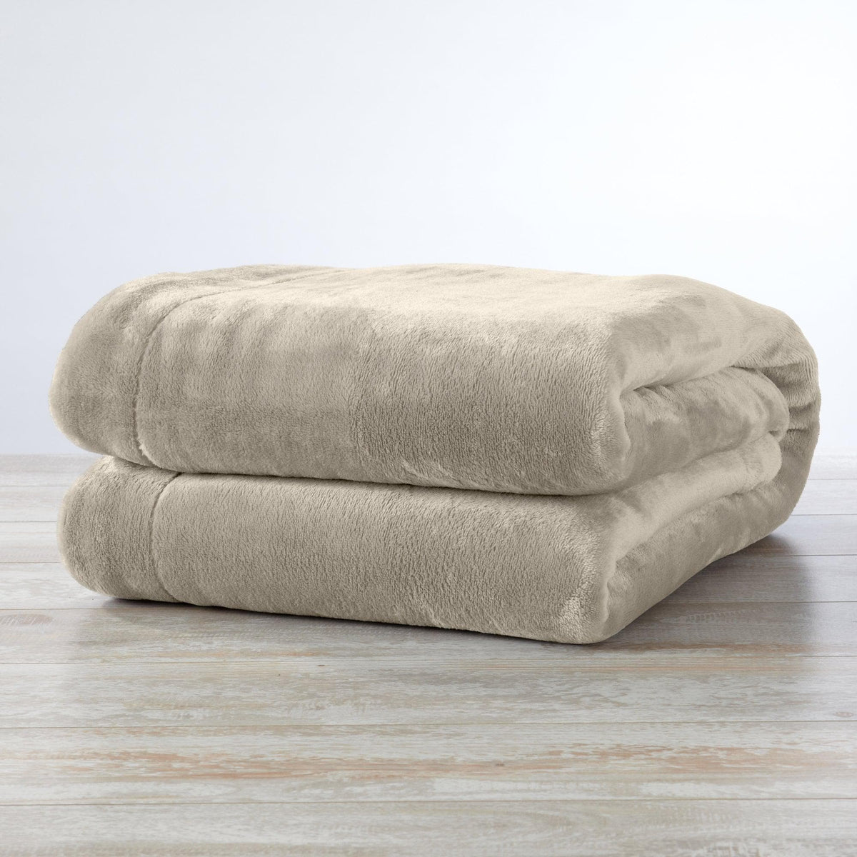 Velvet Plush Sherpa Luxury Bed Blanket - Kinsley Collection - Quarter Circle AK Boutique