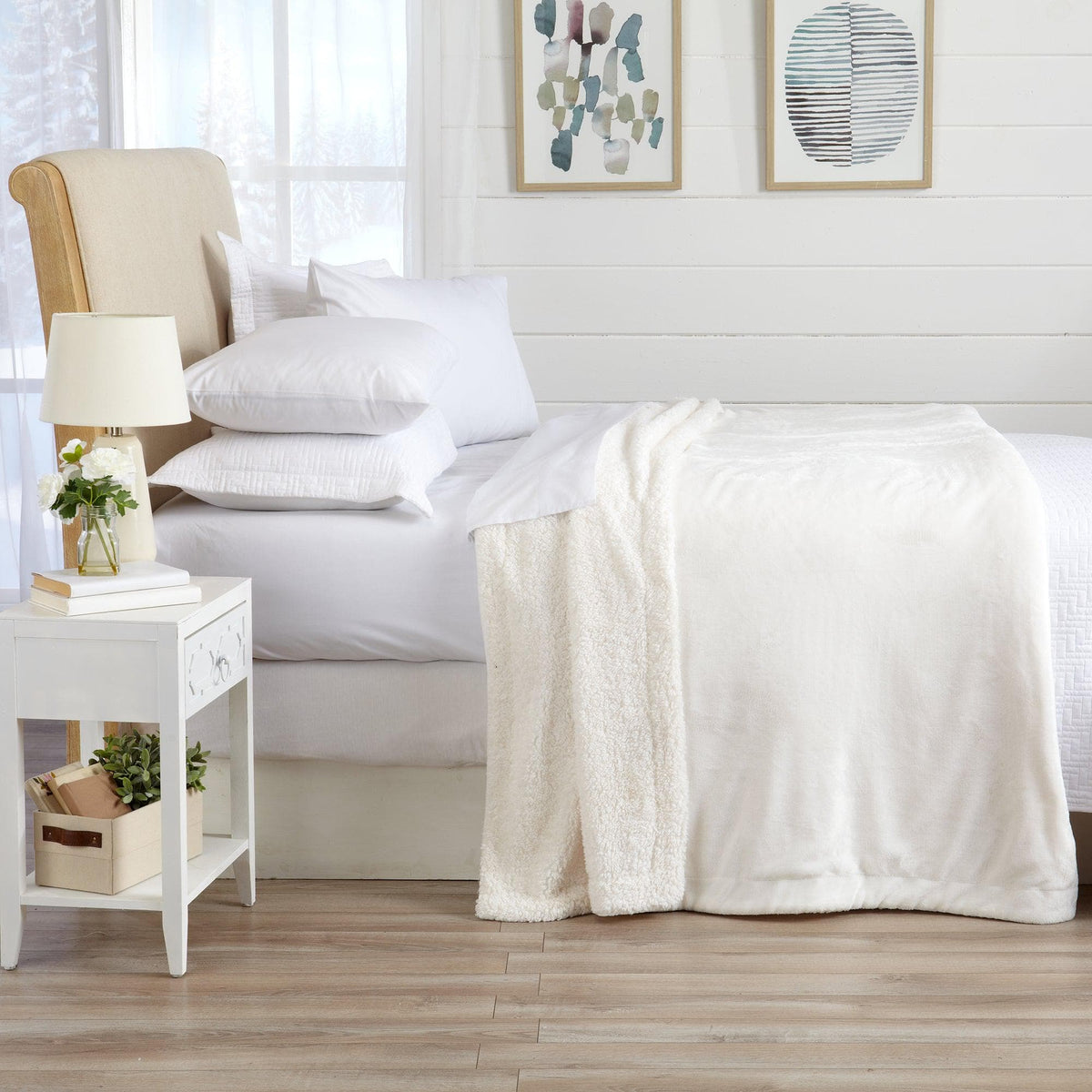 Velvet Plush Sherpa Luxury Bed Blanket - Kinsley Collection - Quarter Circle AK Boutique