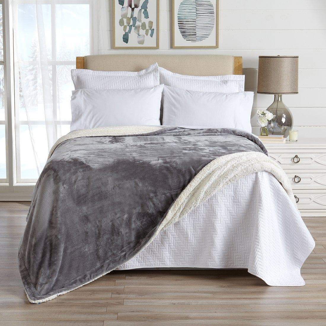Velvet Plush Sherpa Luxury Bed Blanket - Kinsley Collection - Quarter Circle AK Boutique