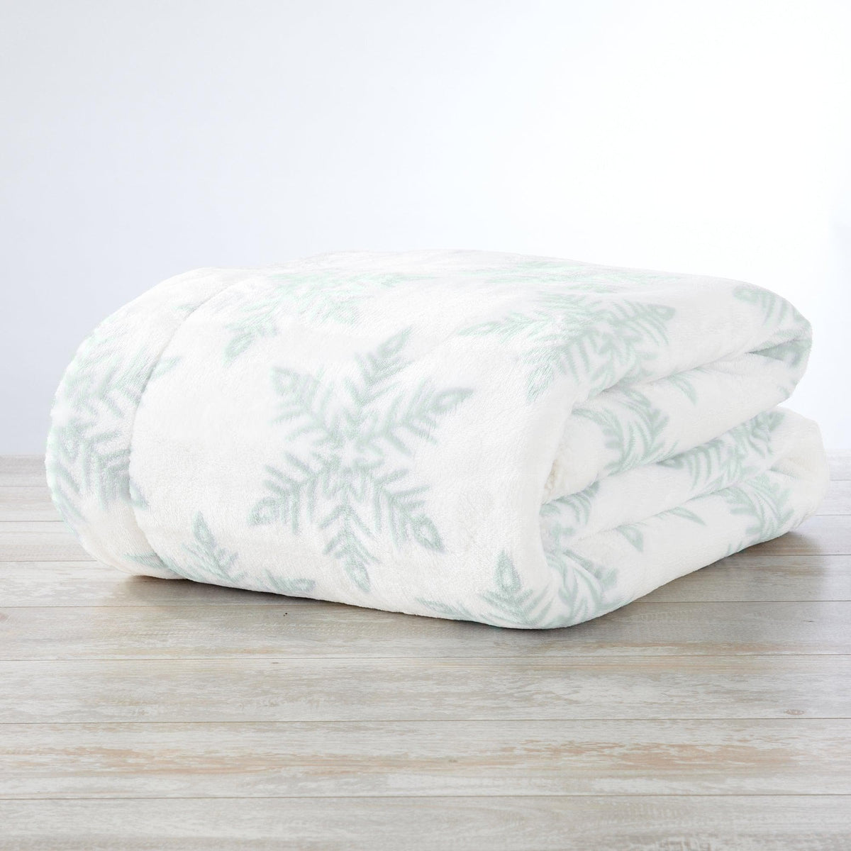 Velvet Plush Sherpa Luxury Bed Blanket - Kinsley Collection - Quarter Circle AK Boutique